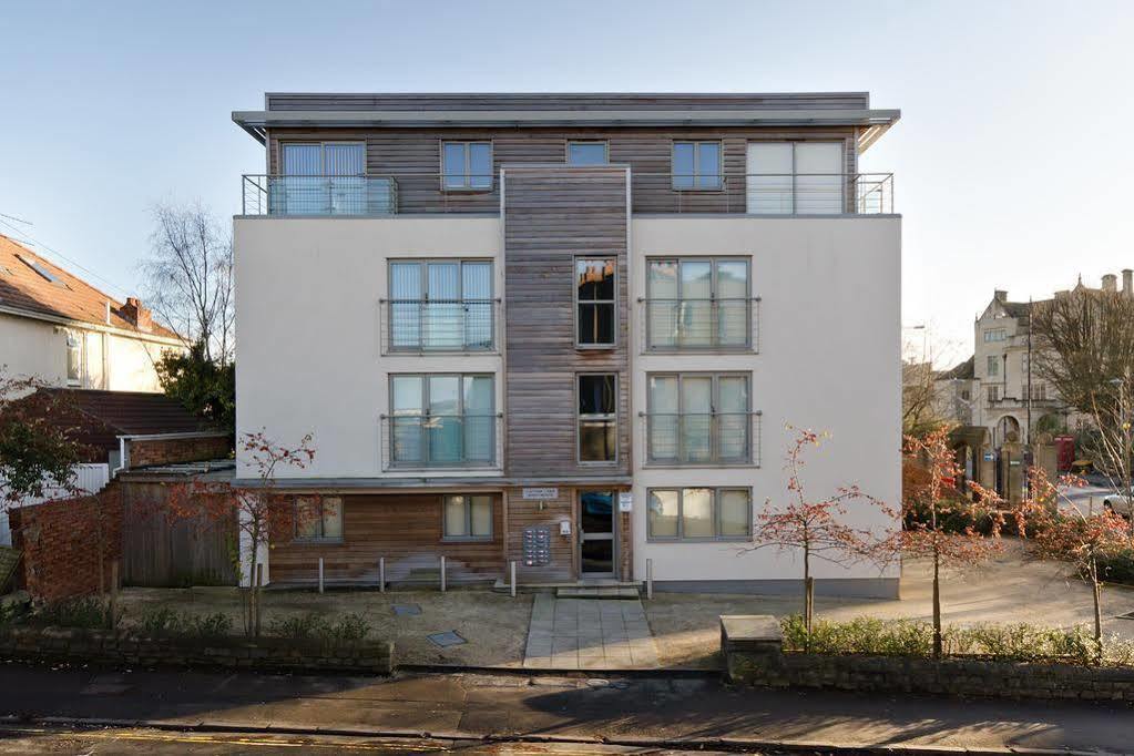 Your Stay Bristol Cotham Lawn Exterior photo
