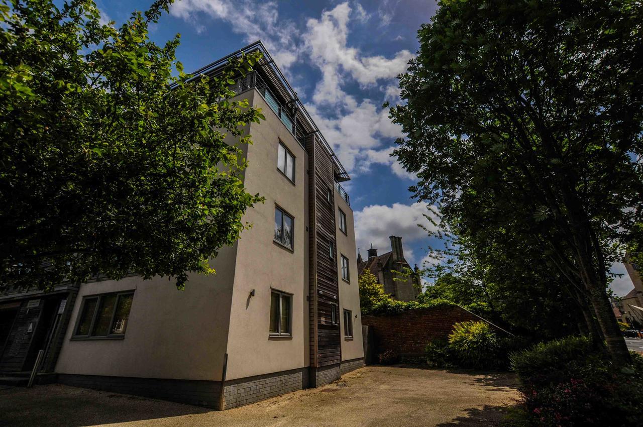 Your Stay Bristol Cotham Lawn Exterior photo